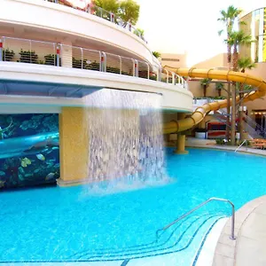 golden-nugget-hotel.las-vegashotels.net/